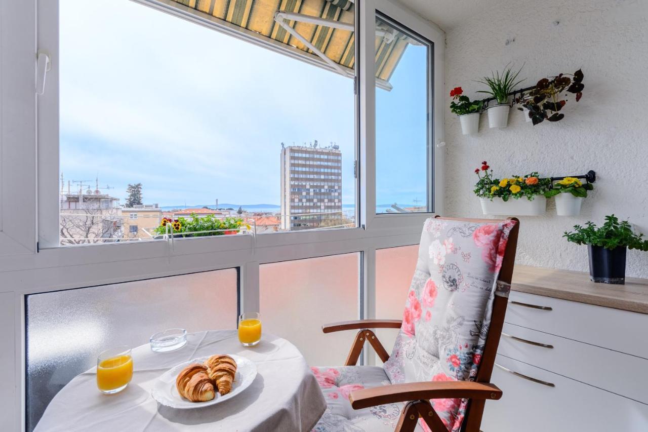 Apartment City Walk Σπλιτ Εξωτερικό φωτογραφία